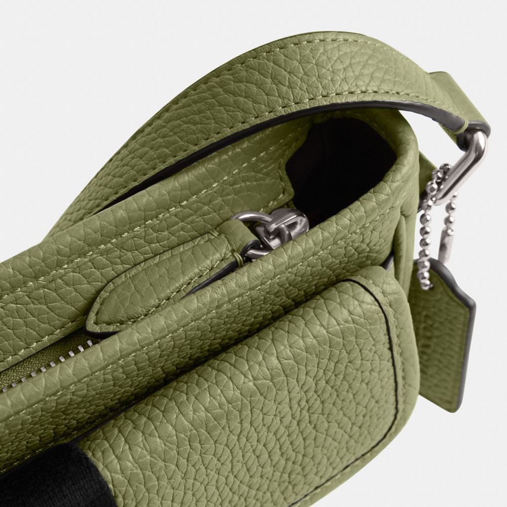 Men Coach Beck Slim Moss Crossbody Bags Olive | CA_CH62309