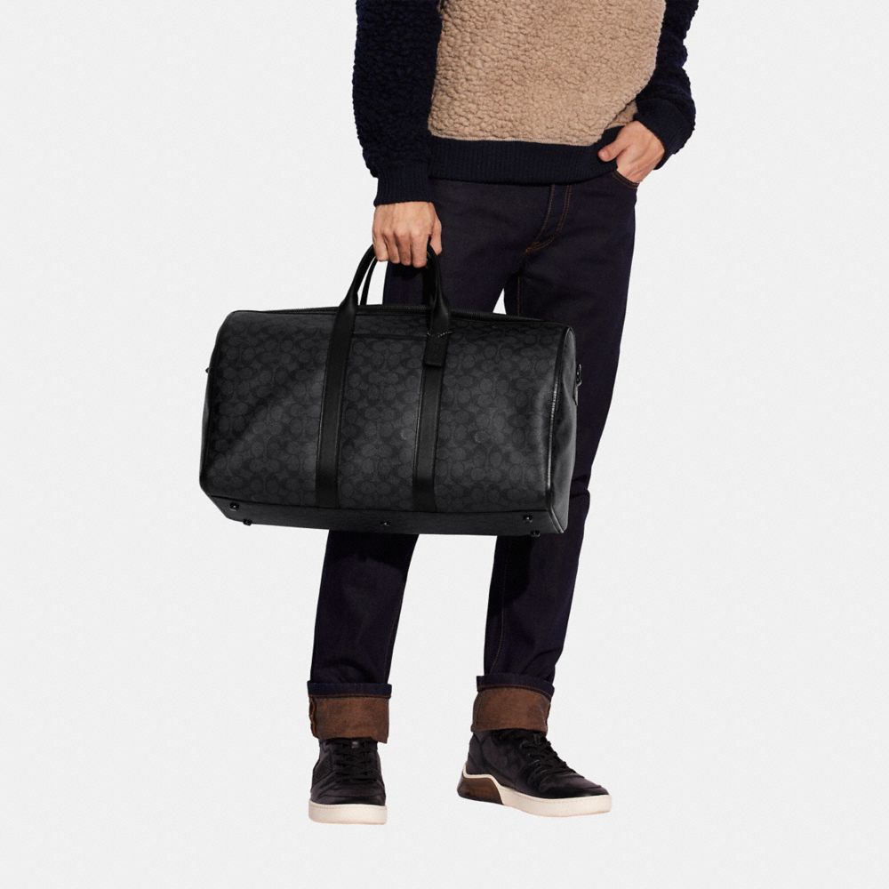 Men Coach Gotham In Signature Canvas Copper Duffle Bags Black | CA_CH96144