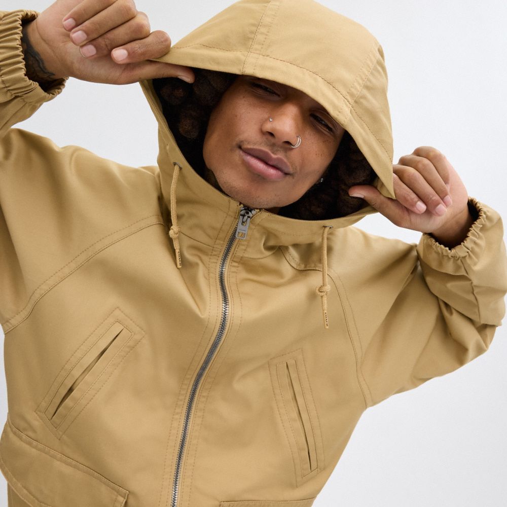 Men Coach Lightweight Parka Jackets Khaki | CA_CH69999