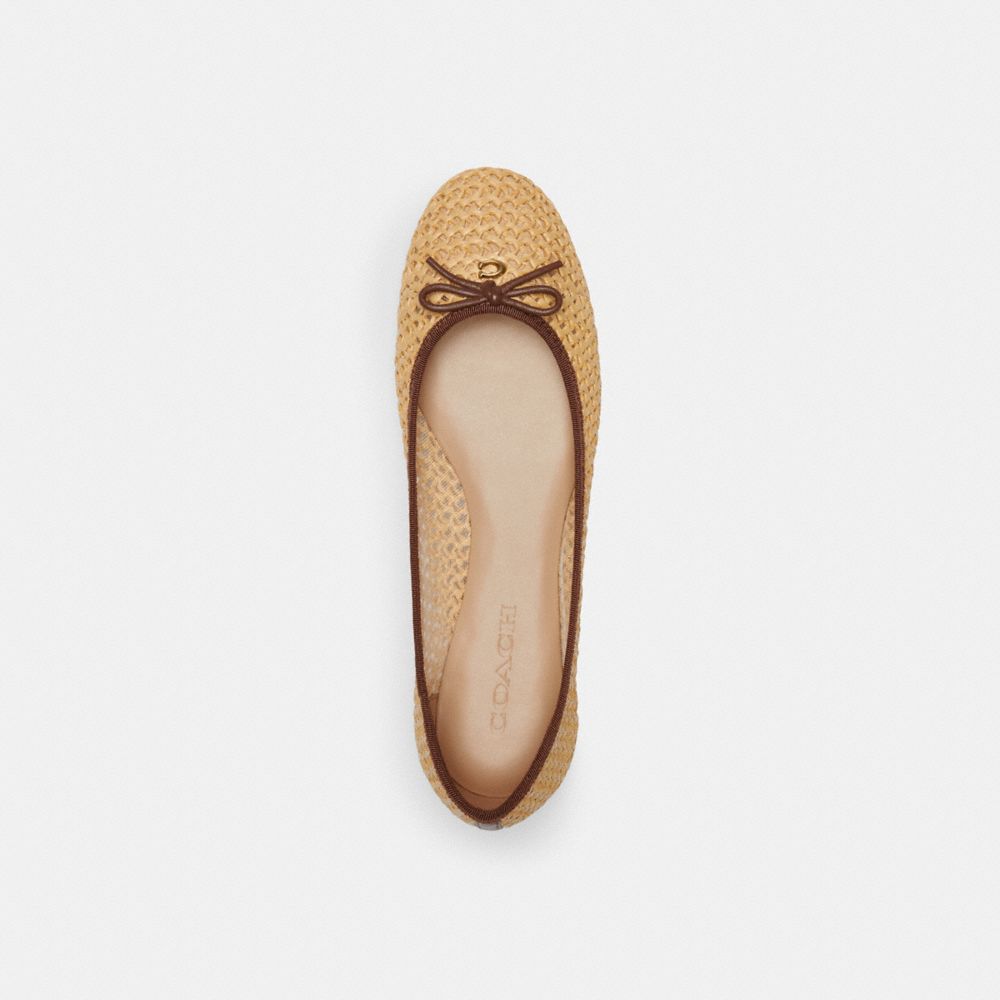 Women Coach Abigail Flat Natural Loafers Beige | CA_CH60452