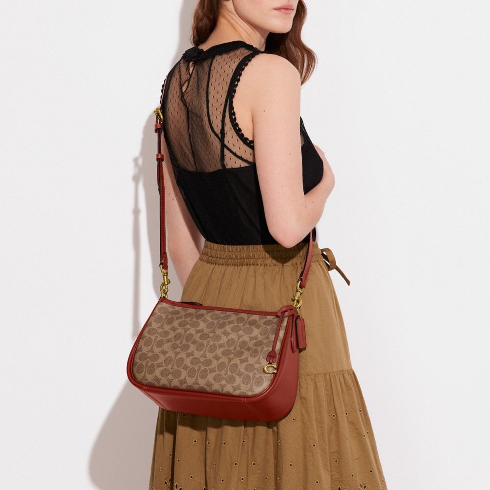 Women Coach Cary In Signature Crossbody Bags Brown / Red | CA_CH97172