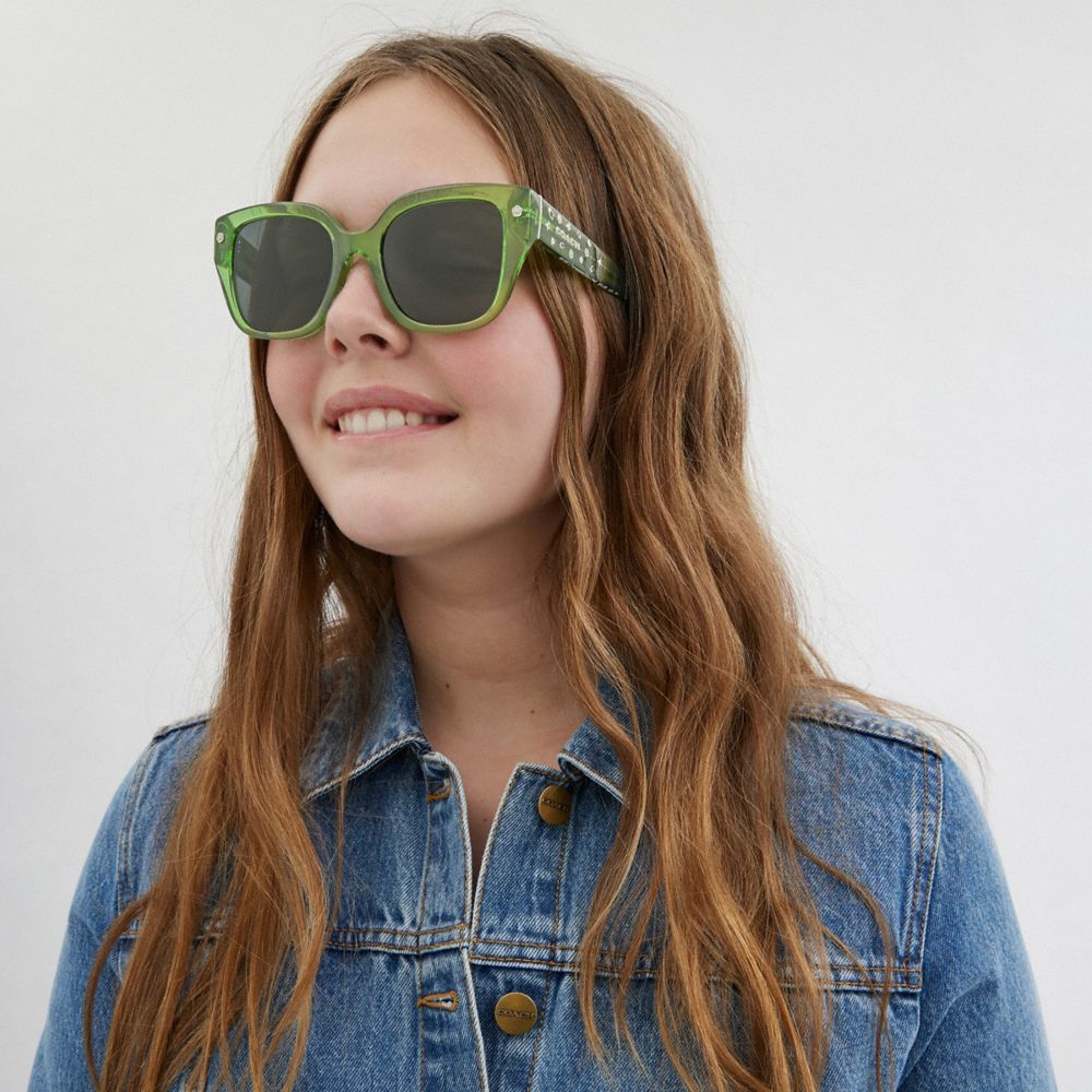 Women Coach Charms Oversized Square Sunglasses Green | CA_CH97415