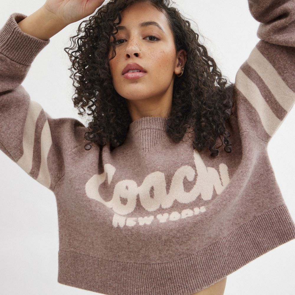 Women Coach Cropped Sweaters Pink | CA_CH89682