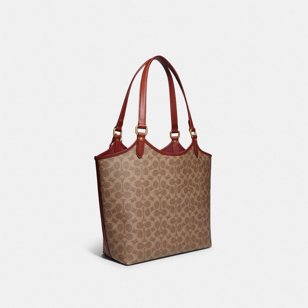 Women Coach Day In Signature Canvas Brass Tote Bag Brown | CA_CH76750