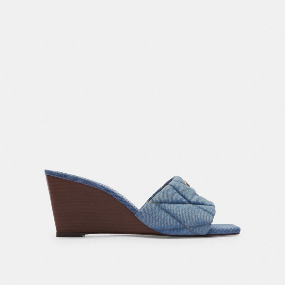 Women Coach Emma Wedge With Quilting Indigo Denim Sandals Indigo Blue | CA_CH71961