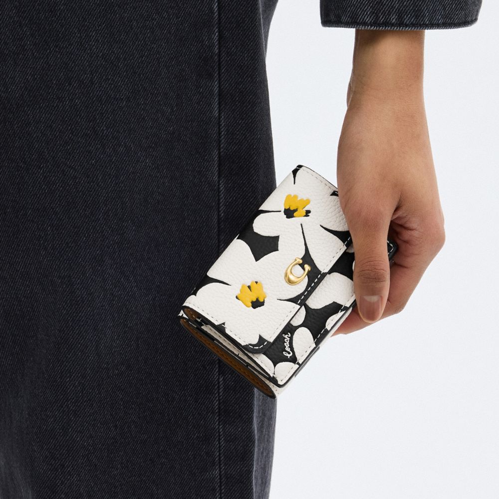 Women Coach Essential Mini Trifold With Floral Print Brass Small Wallets Multicolor | CA_CH74550