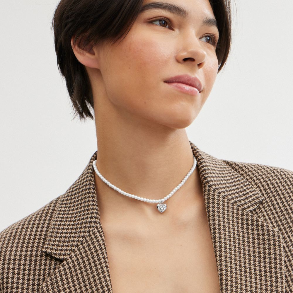 Women Coach Heart Pearl Choker & Clear Necklace Silver | CA_CH47939