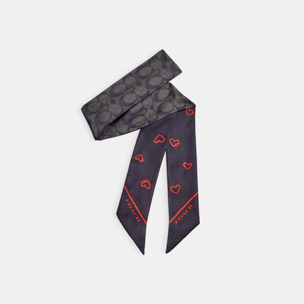 Women Coach Hearts Print Silk Skinny Scarf Black / Red | CA_CH26308