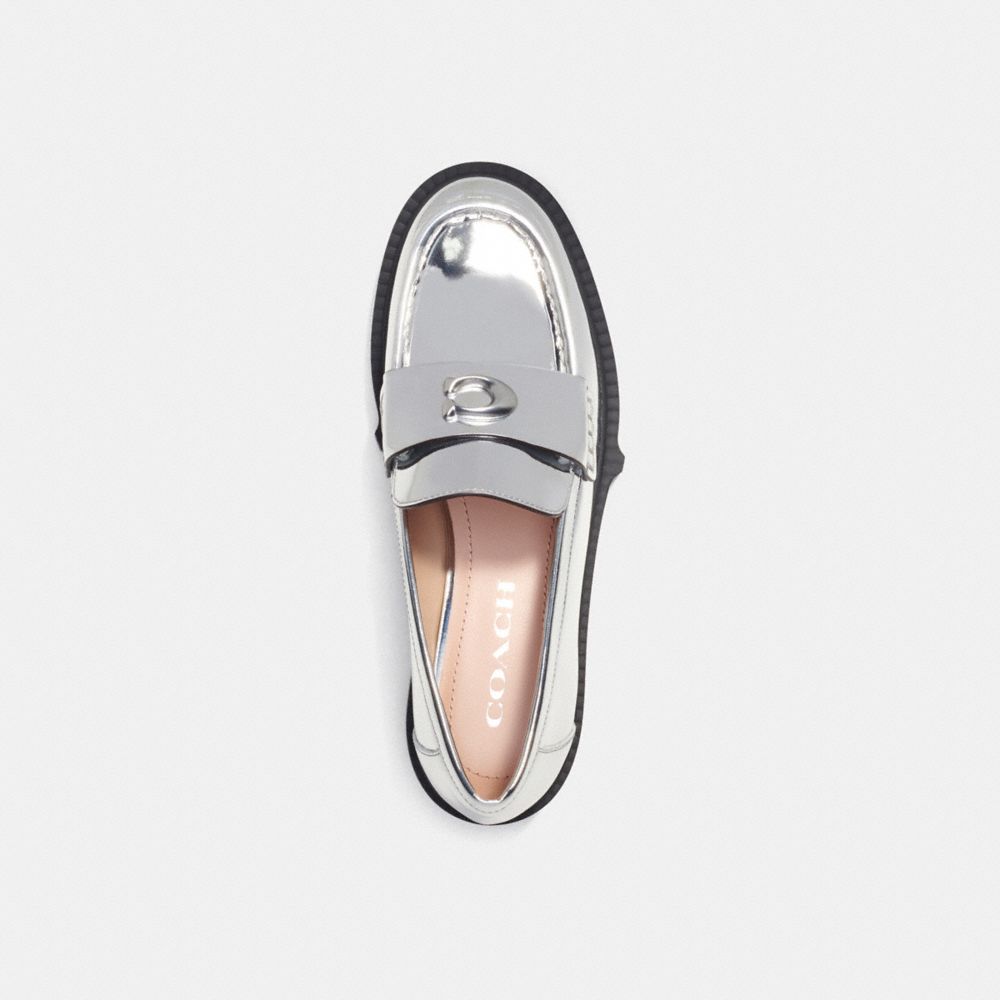 Women Coach Leah In Metallic Leather Loafers Silver | CA_CH11152