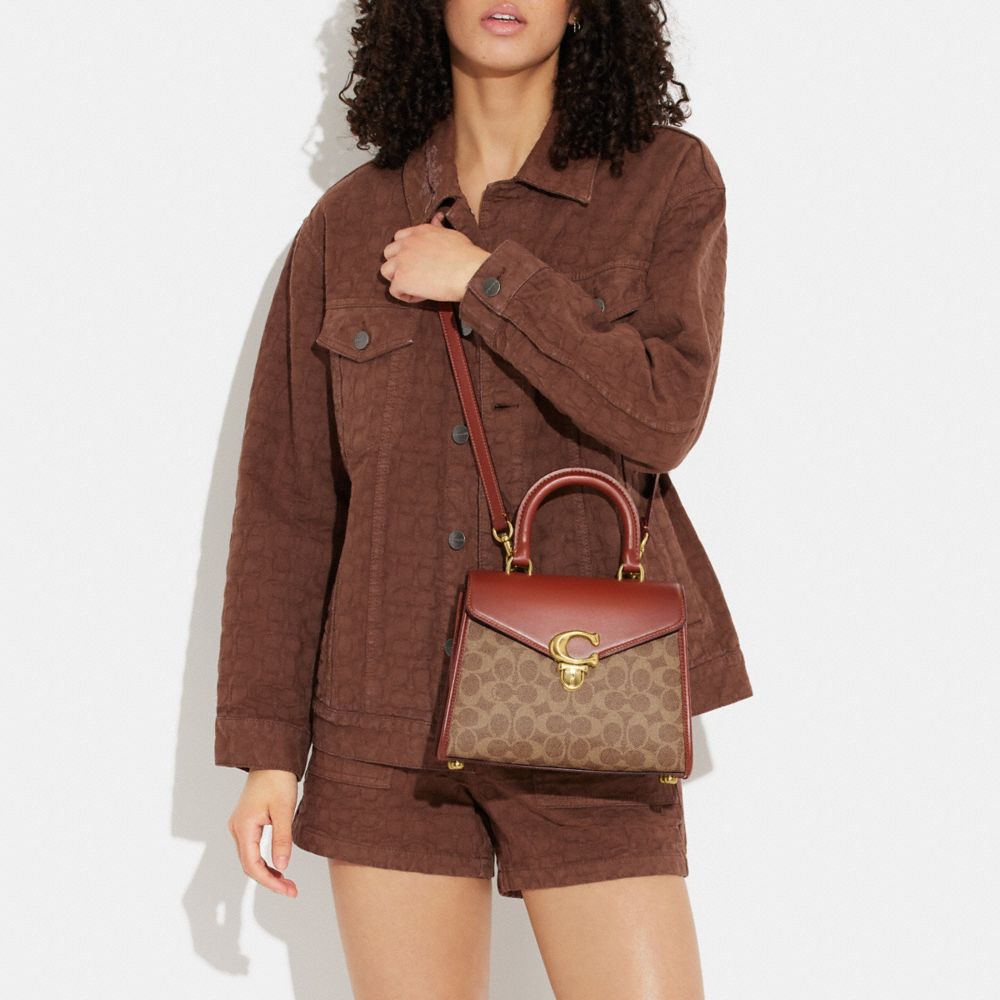 Women Coach Sammy Top Handle In Signature Crossbody Bags Brown / Red | CA_CH27702