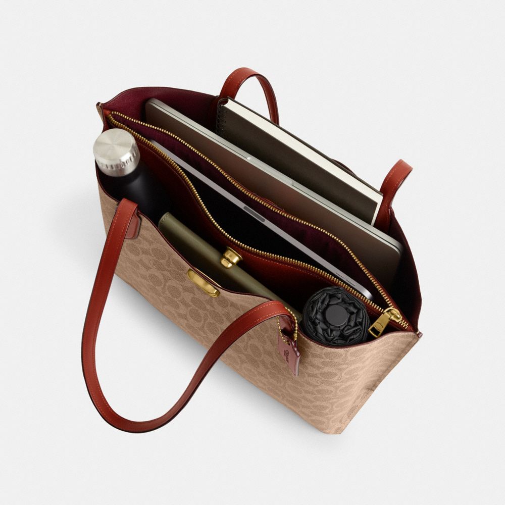 Women Coach Willow In Signature Tote Bag Brown / Red | CA_CH93963